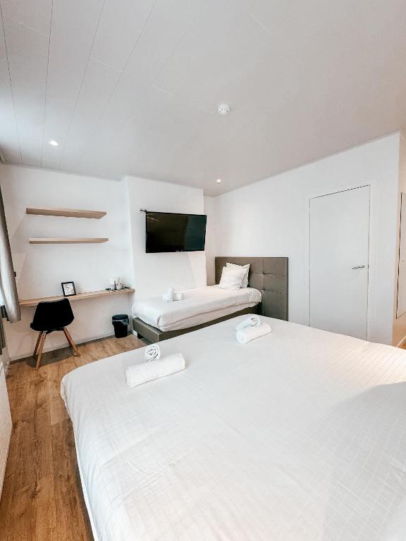 Alpha Hotel - Resim 43