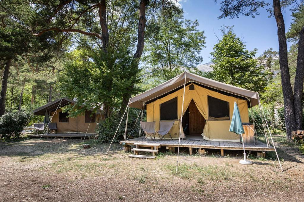 camping eiswrfelmaschine 12v ICM12 BK Automatische Eiswrfelmaschine duronic.de