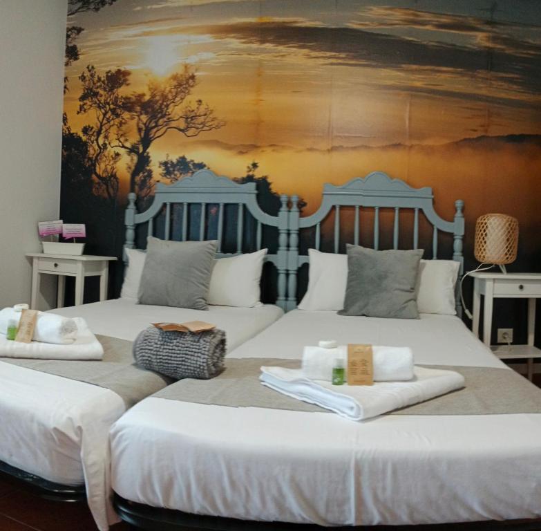 Hostal Urries Restaurante - Housity