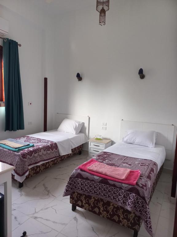 Yasmine Guest House - 17