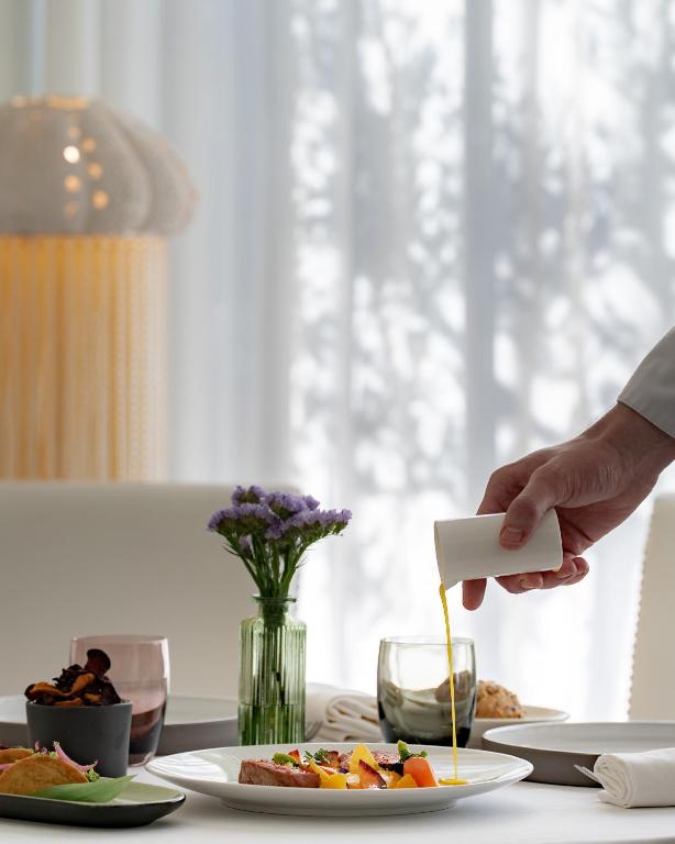 La Réserve Genève Hotel & Spa - Resim 37