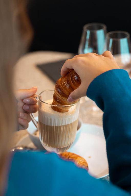 Radisson Hotel Reims - Resim 40