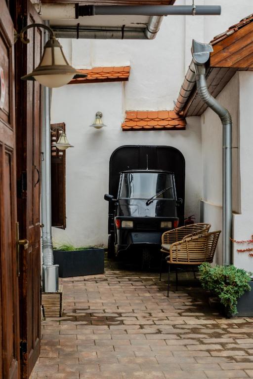 Althof Apartments - Resim 13