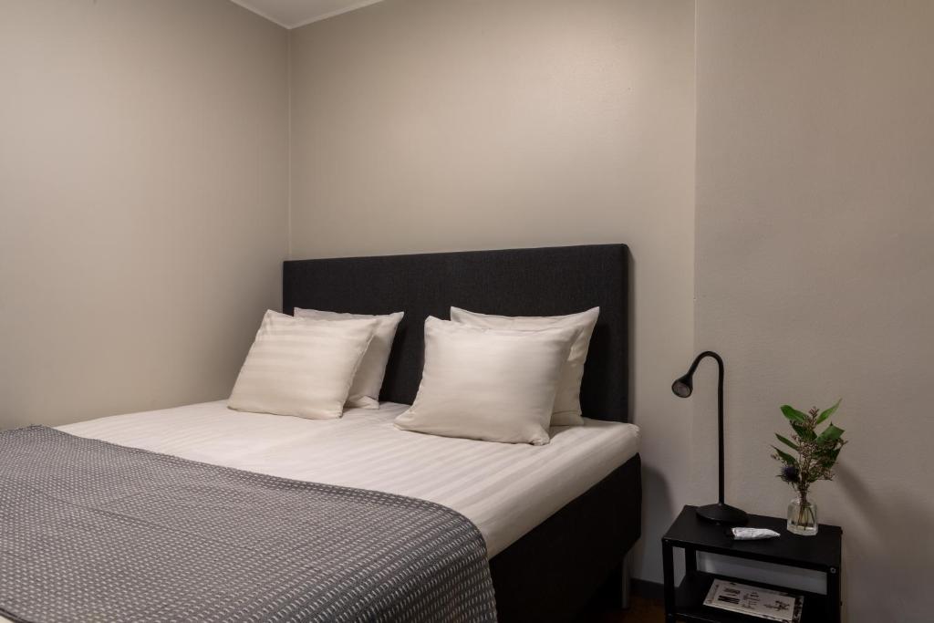 Bob W Stockholm Gamla Stan - Resim 24