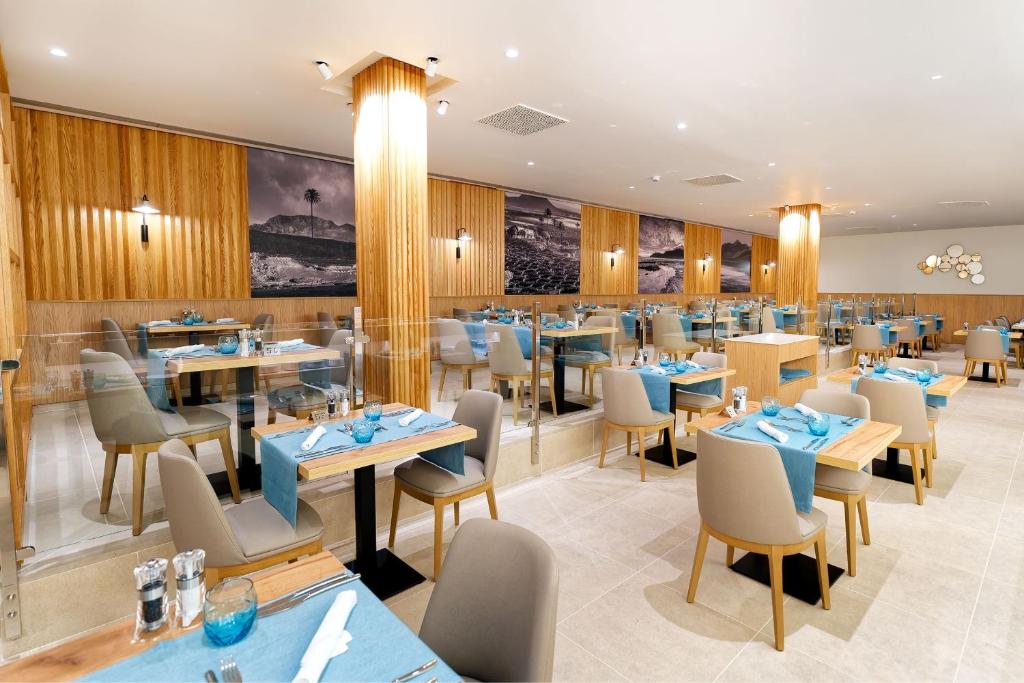 Hotel Las Costas - 18