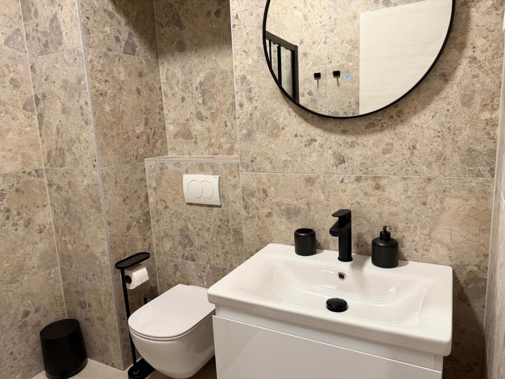 Flowers Premium Apartments & Rooms - 18