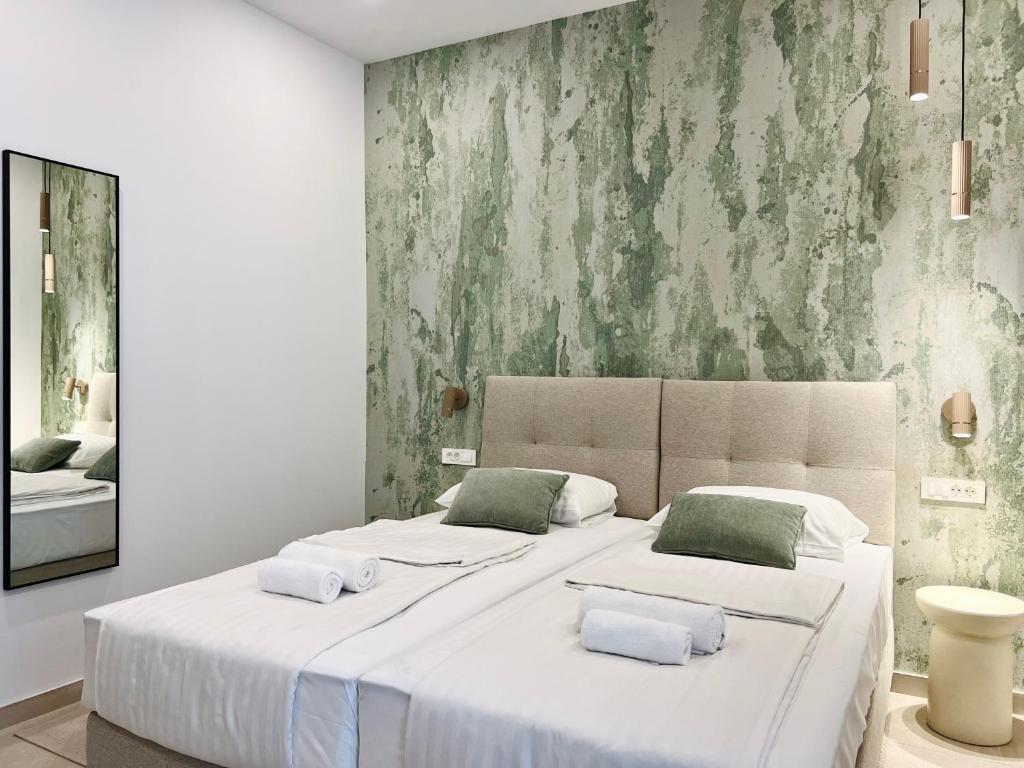 Flowers Premium Apartments & Rooms - 8