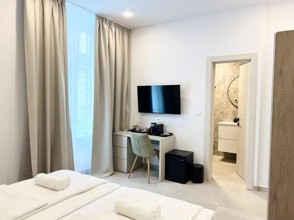 Flowers Premium Apartments & Rooms - 2