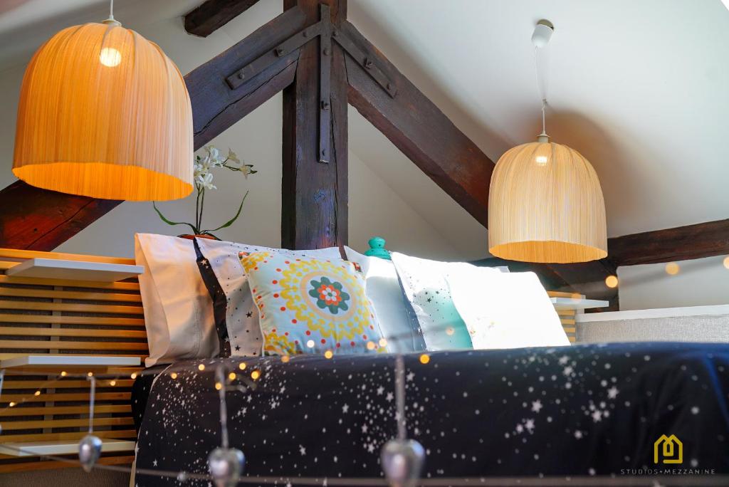 Studios with Mezzanine Rua da Moeda - 3