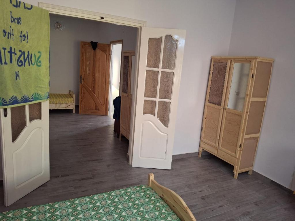 Afbeelding uit fotogalerij van Full house with two bedrooms for seven bead in Mohammed Ben Bel Kassem