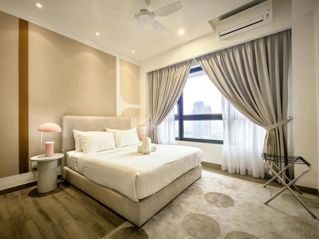 TRX Agile Bukit Bintang Cozy 2 Bedroom and 1 Living Room Suites, Kuala ...