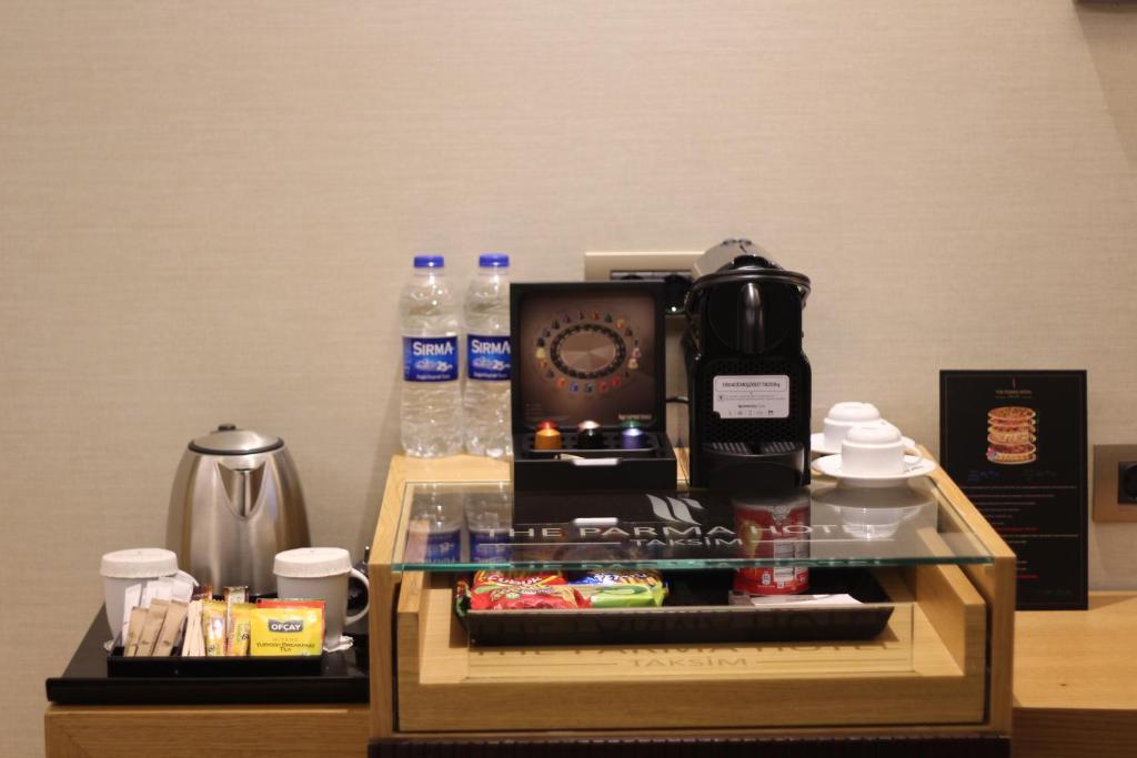 Coffee and tea making facilities at The Parma Hotel & Spa Taksim