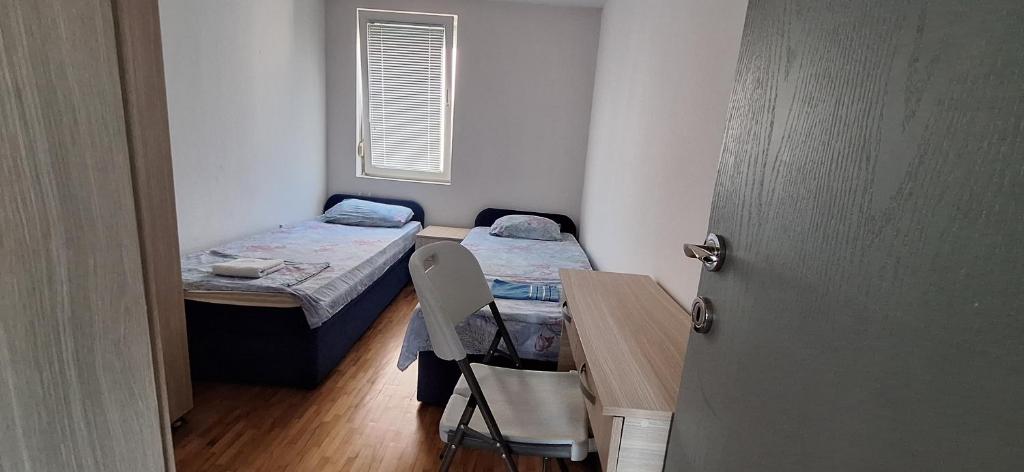 Postel nebo postele na pokoji v ubytování Newly two bedroom apartments