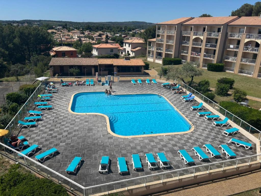 Πισίνα στο ή κοντά στο Studio 9886