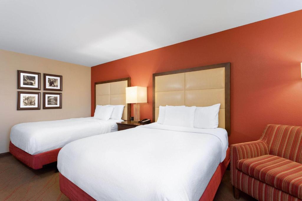 La Quinta by Wyndham Pigeon Forge - 