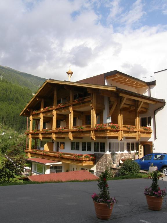 Widok na góry z tego hotelu