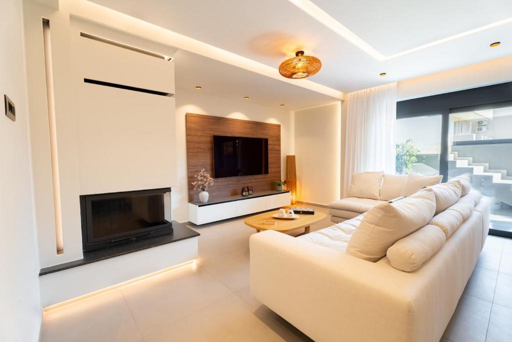 Etheras 1 - Holiday Apartments