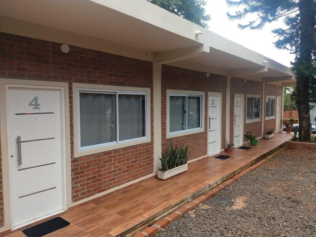 Το κτήριο όπου στεγάζεται  το hostel