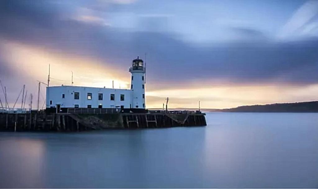 Ivy By The Sea - Resim 34