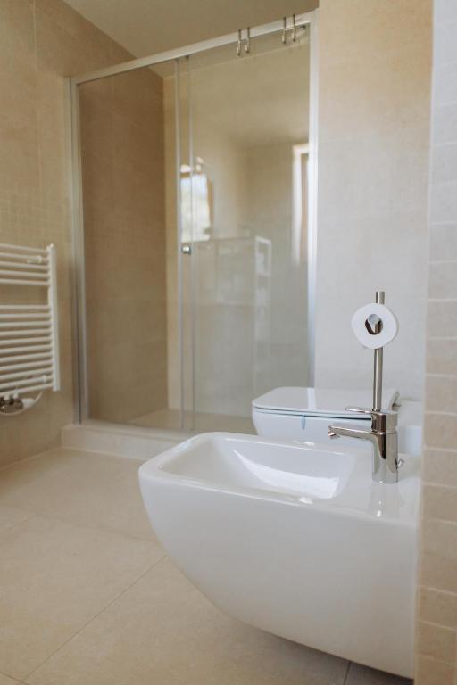 FamilyVilla, new 4 Luxury Big Apartments, parking - 6