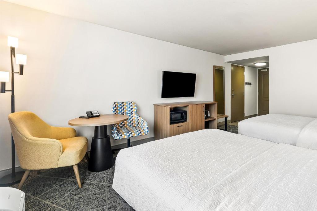 Hampton Inn and Suites Merced - Habitación Con Dos Camas Queen - No Fumadores
