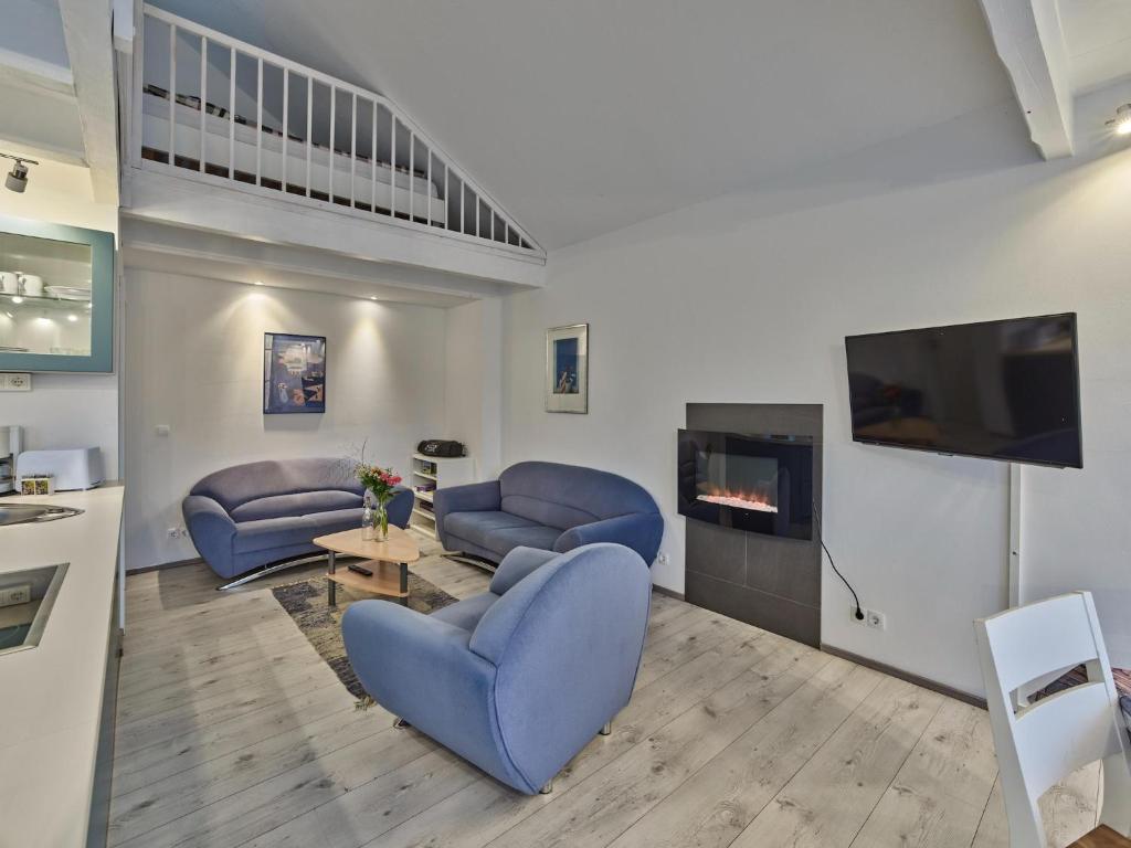 Μια τηλεόραση ή/και κέντρο ψυχαγωγίας στο Hellenthal Nature Hideaway