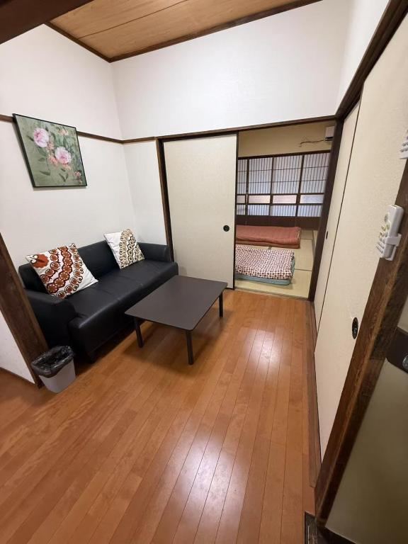 秋叶原民宿成田羽田机场可以直达步行10分钟抵达车站交通便利安静可入住10人