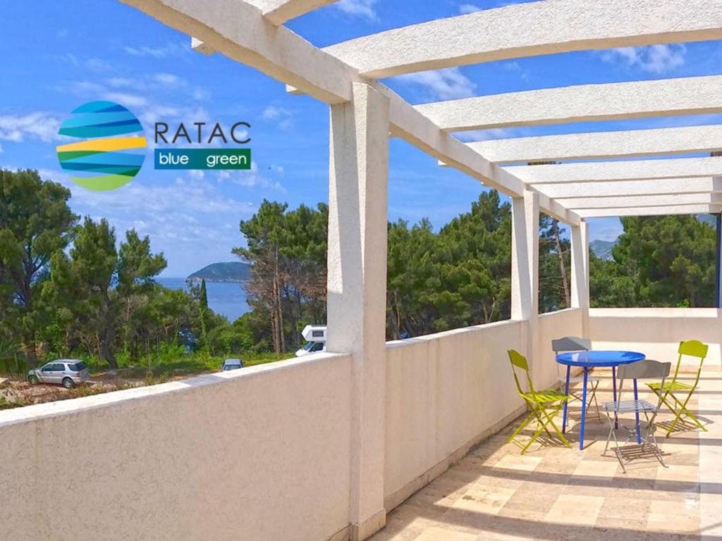 Зображення з фотогалереї помешкання Ratac Eco Guest House у Сутоморе