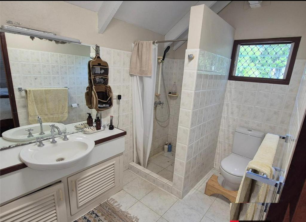 Koupelna v ubytování Vila Del Mare Oceanfront Villas