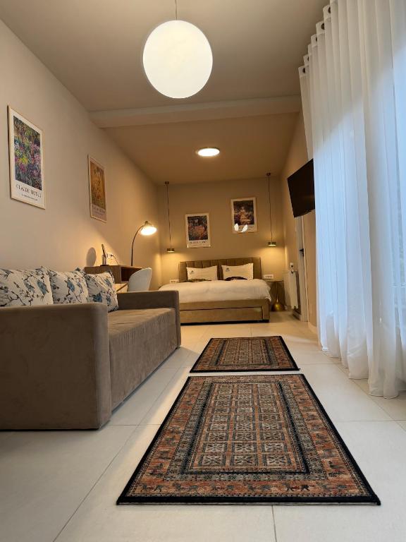 Lucas 10 Apartments - Resim 24