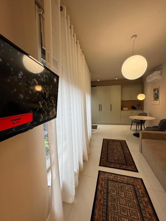 Lucas 10 Apartments - Resim 30