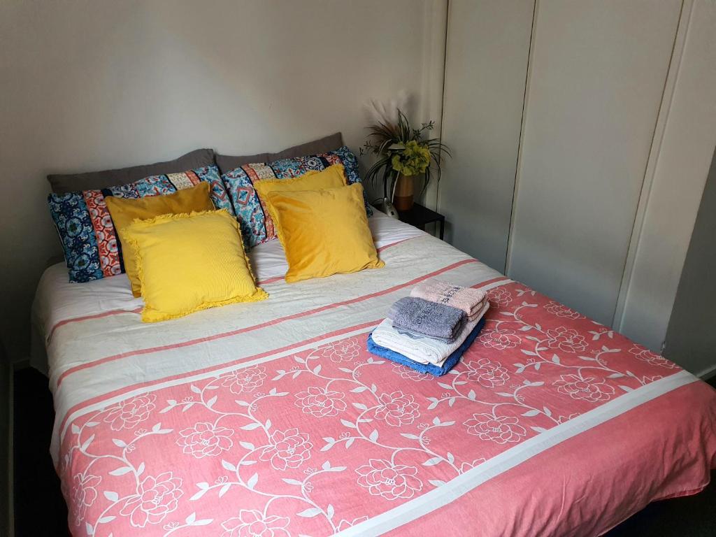 3-Bedrooms Home near CBD - Resim 13