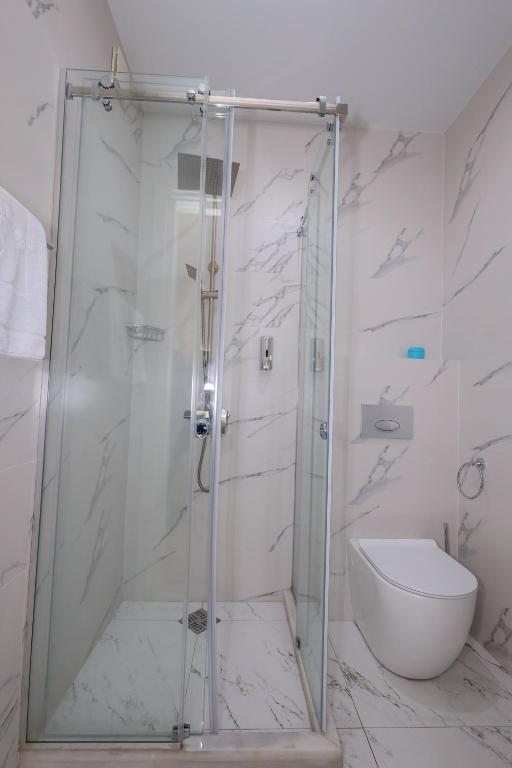 فضای داخلی Westhills Hotel در تفلیس - تصویر ۳