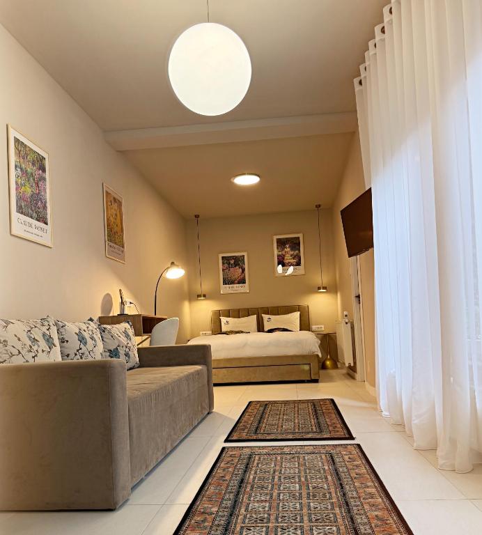 Lucas 10 Apartments - Resim 1