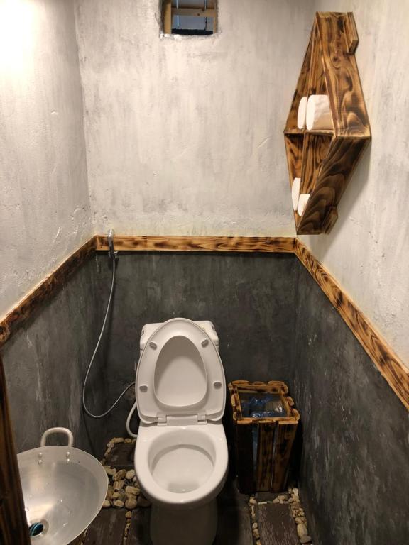 Phòng tắm tại Sapa Plum Eco House