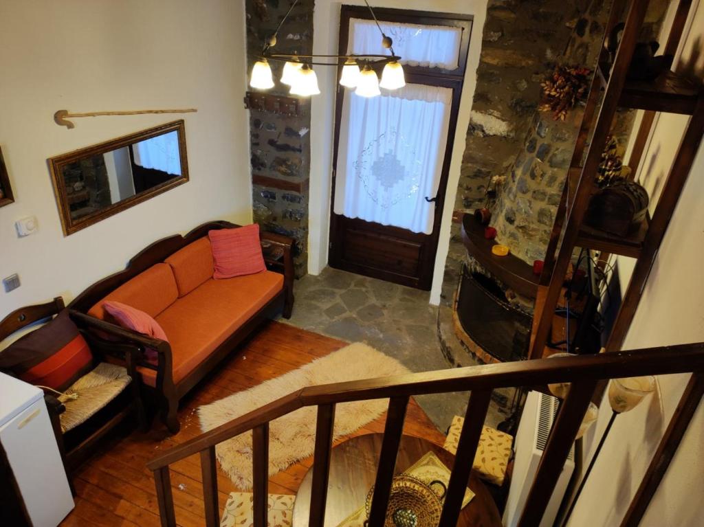 Χώρος καθιστικού στο Villa Erotokritos