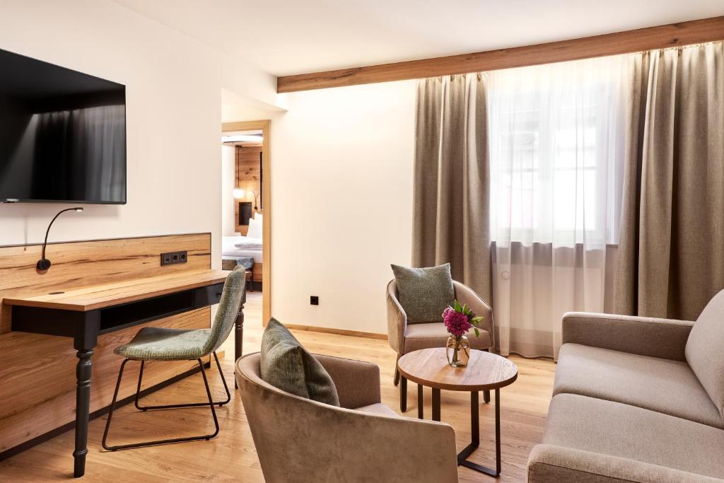 Hotel Gsteig - Suite Familiar