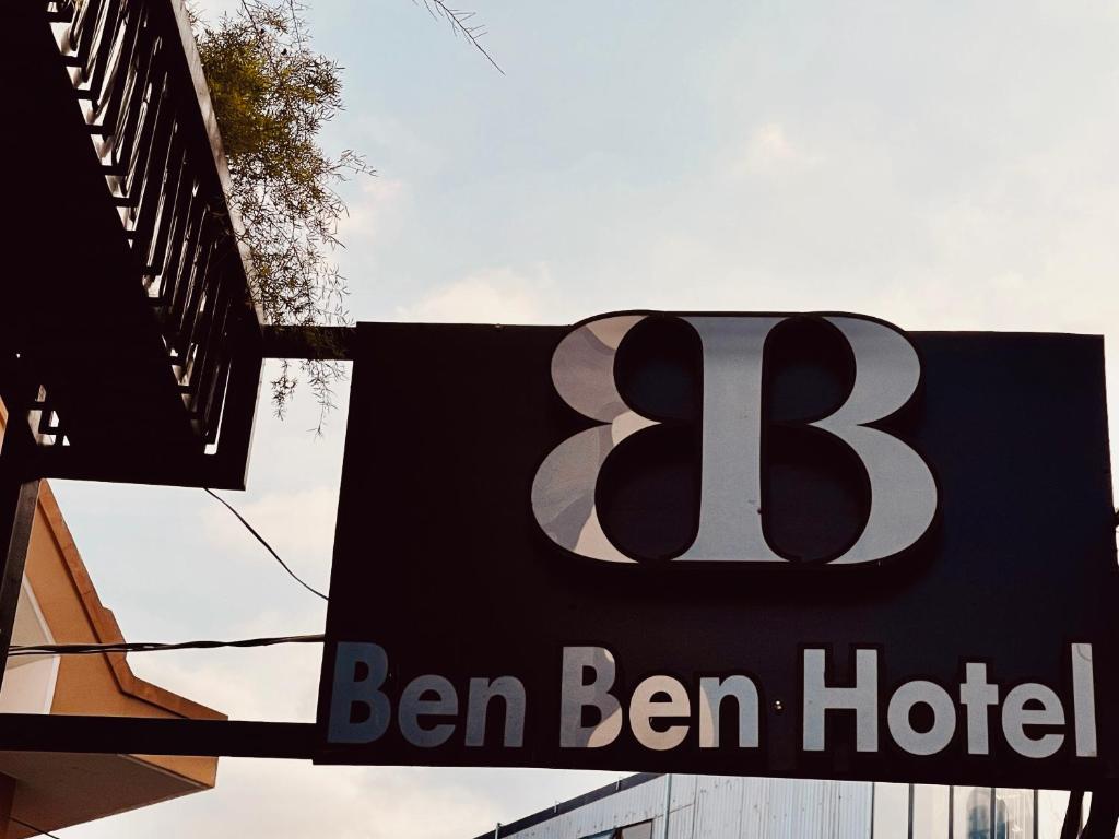 Chứng chỉ, giải thưởng, bảng hiệu hoặc các tài liệu khác trưng bày tại Ben Ben Hotel - Near City Center - Budget Stay