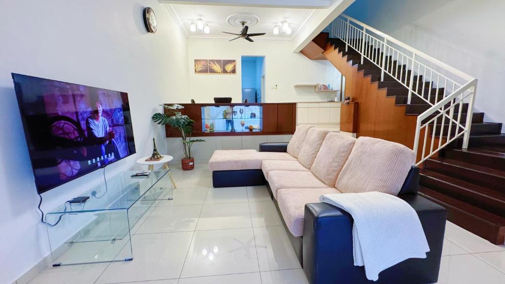 TV i/ili multimedijalni sistem u objektu Segambut KL Taman Prima Impian W Fully Air-Con 51200 KL