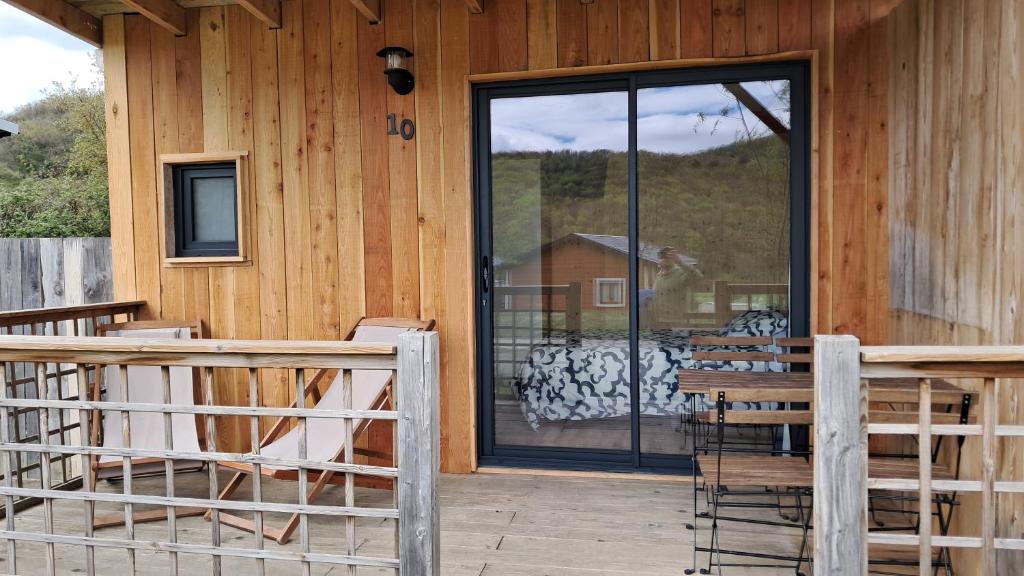 Camping IZARPE - Estudio Con Terraza
