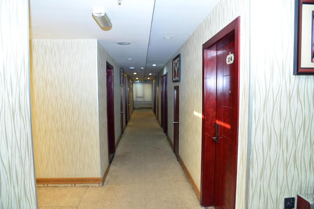تصویر اتاق‌های Dynasty Hotel - تصویر ۲