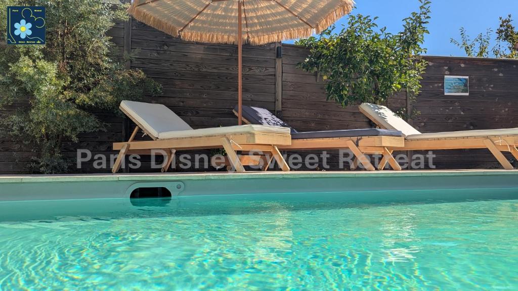 Swimmingpoolen hos eller tæt på Paris Disney Sweet Retreat