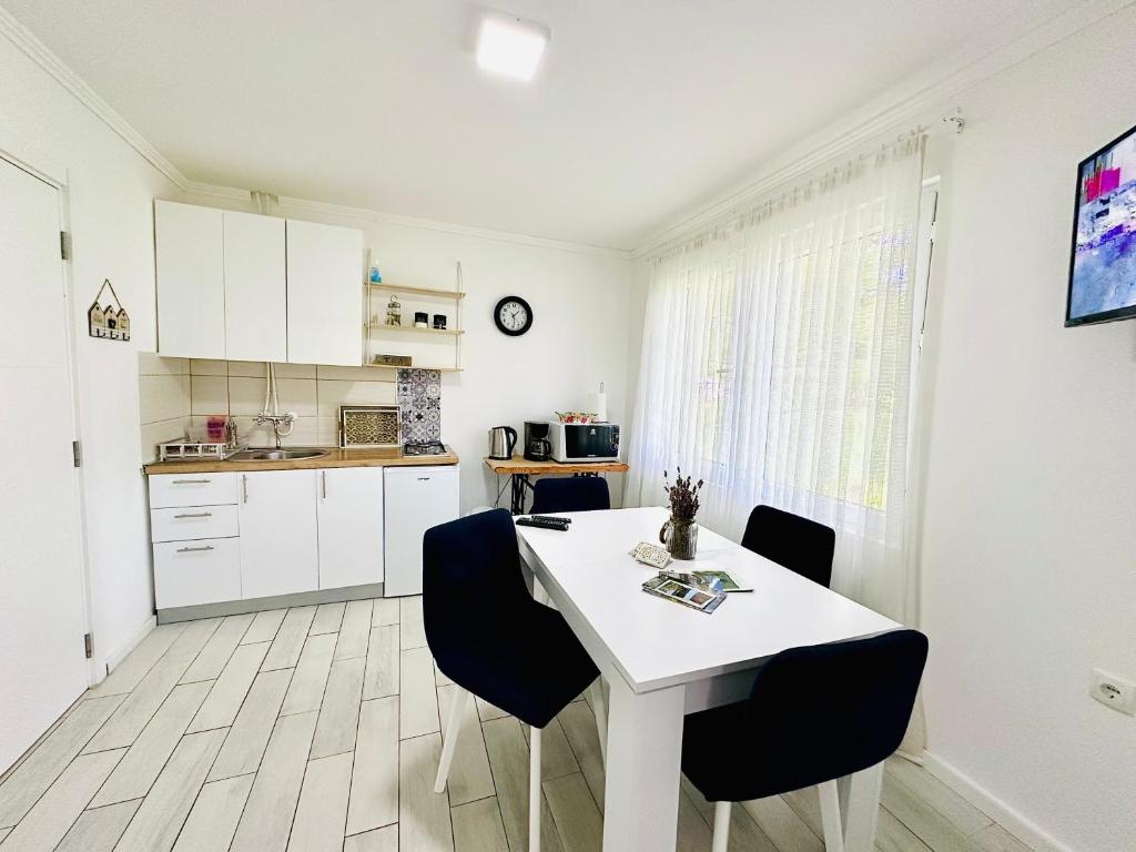 Apartments Celopek - 3