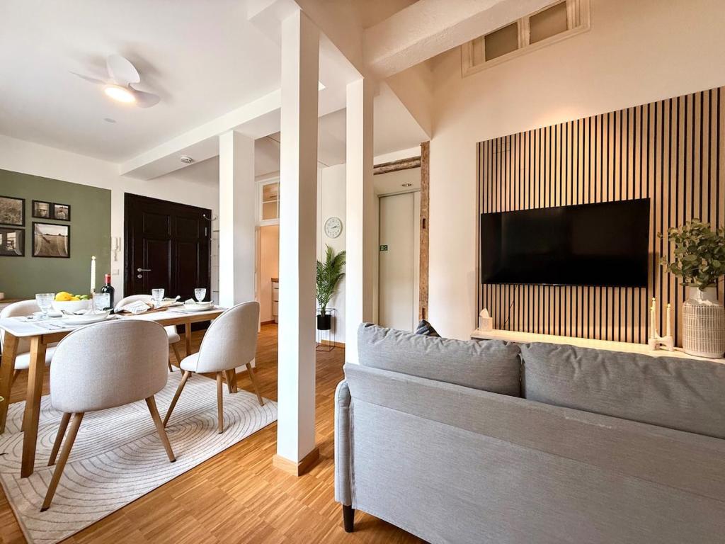 TV a/nebo společenská místnost v ubytování Altstadt-Romanze