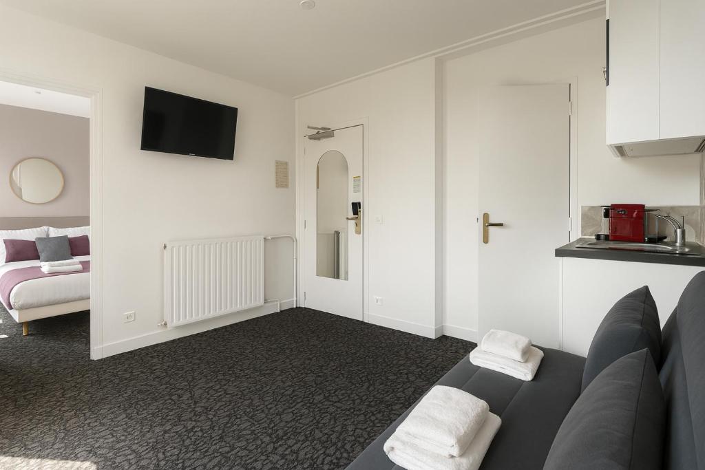 
Family Suite with Kitchenette
