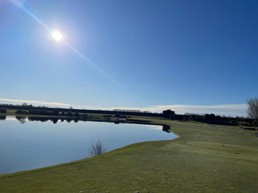 Clearwater Golf Resort - Entire Luxury Home - Resim 45