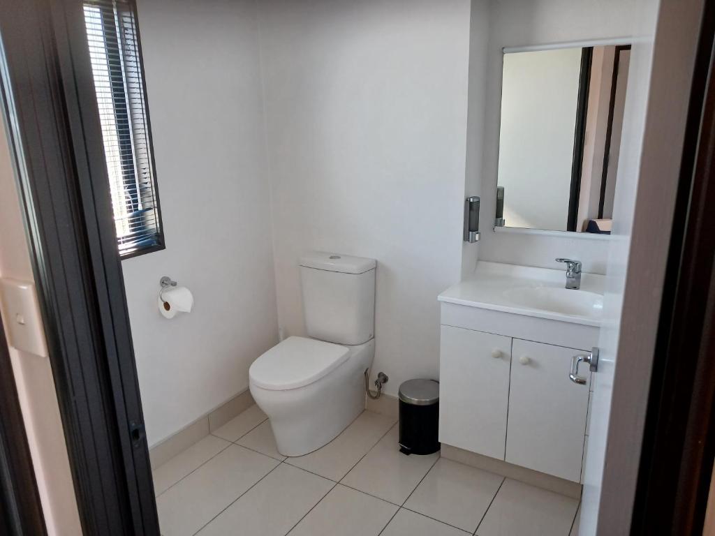 Palm City Motor Inn - Resim 42