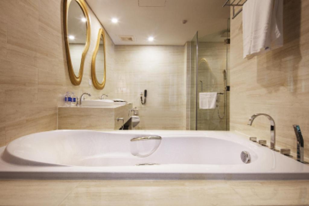 Phòng Grand 2 Giường Đơn