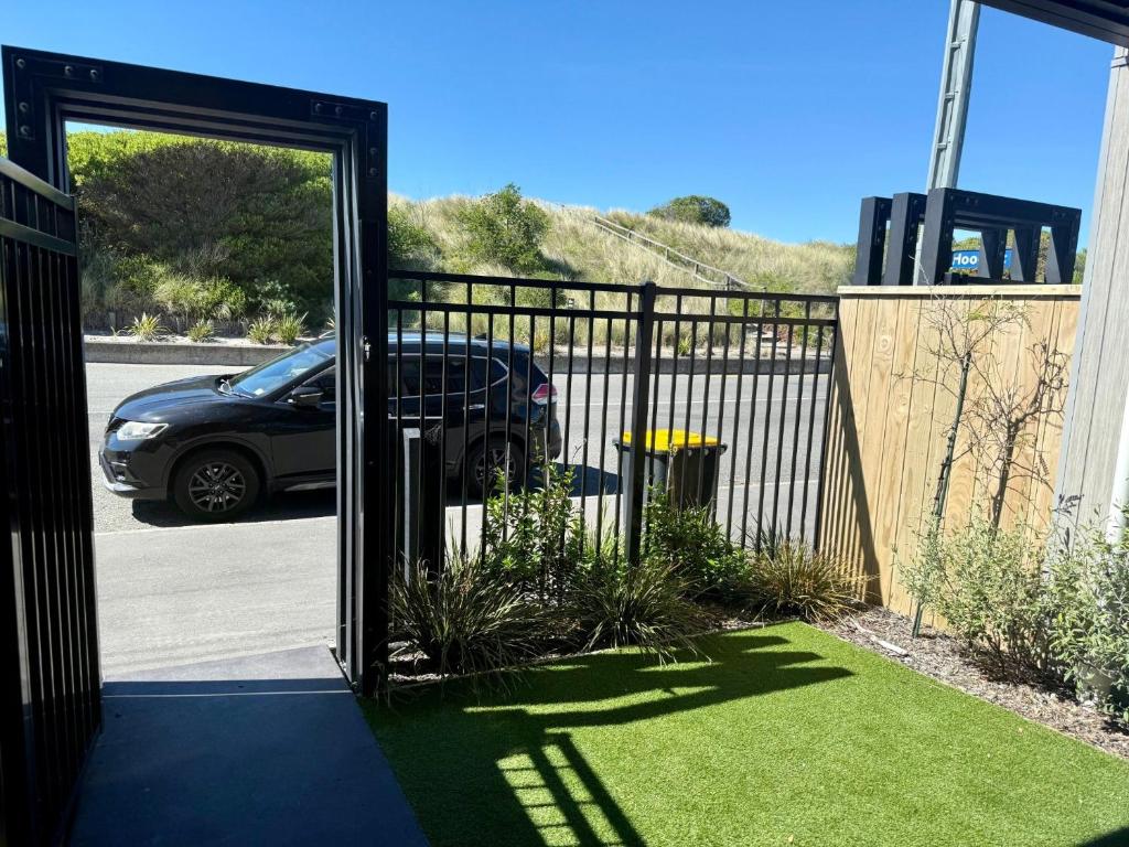 Beachfront Haven - Resim 25