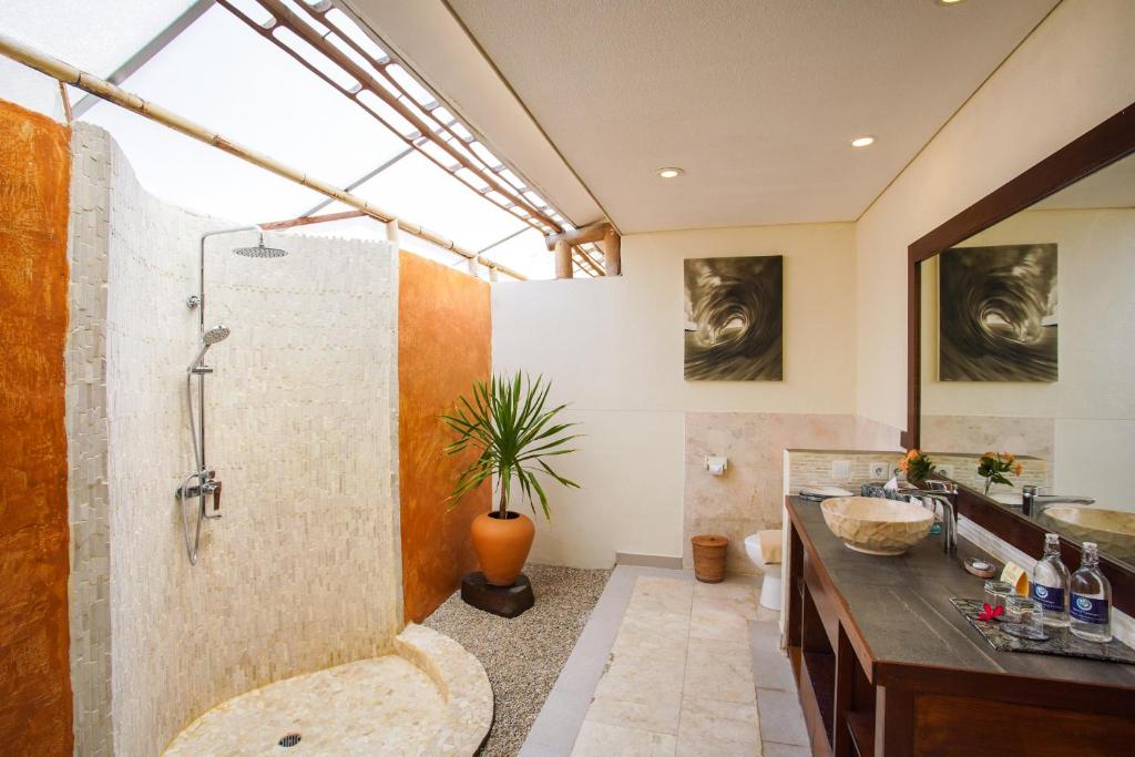 Pearl of Trawangan - 13